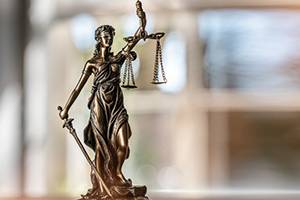 政府采购视域下法官资源配置问题研究—基于司法辅助服务外包采购路径