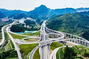 为全面建设社会主义现代化国家而团结奋斗 —从党的二十大看以中国式现代化全面推进中华民族伟大复兴