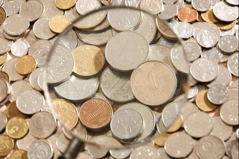 青岛建立政府采购预付款制度，货物类项目预付比例不低于合同金额的30%