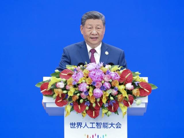习近平出席2026世界人工智能大会暨人工智能全球治理高级别会议开幕式并发表主旨讲话